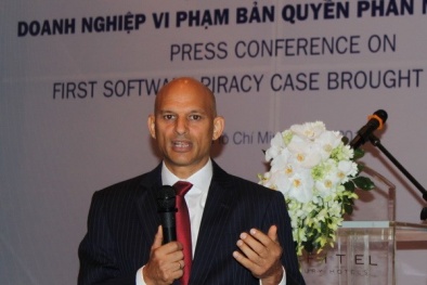 Lần đầu khởi kiện doanh nghiệp vi phạm phần mềm